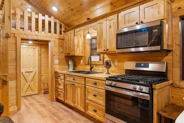 1373b Bridge Street, Branchville, SC 29432