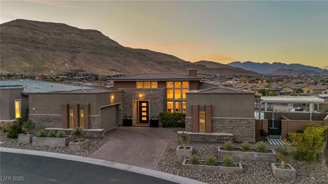 10096 Amethyst Hills Street, Las Vegas, NV 89148