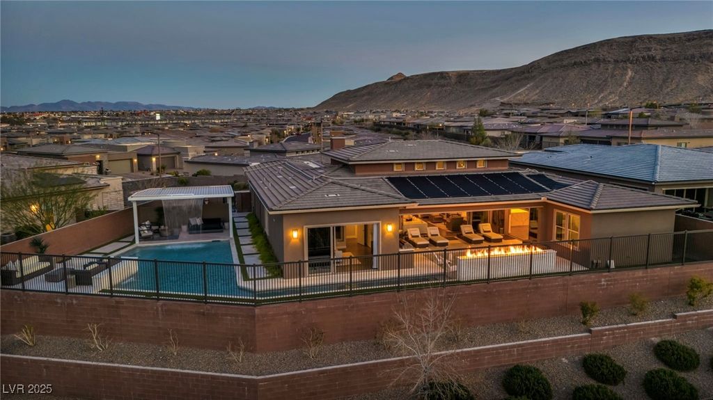 10096 Amethyst Hills Street, Las Vegas, NV 89148