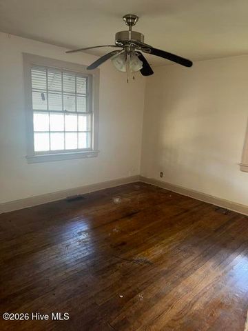 615 Fairfax Avenue NE, Wilson, NC 27893