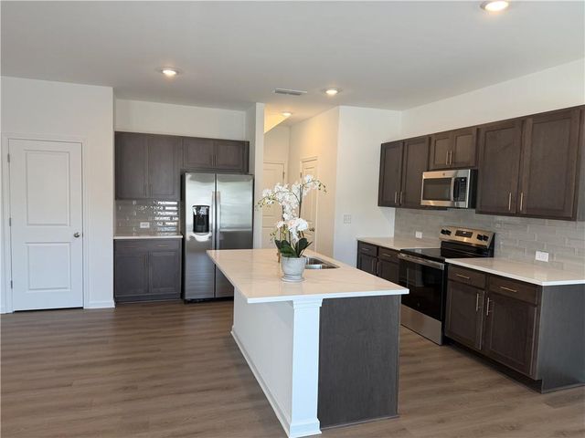 6715 Armonia Drive SW, Mableton, GA 30126