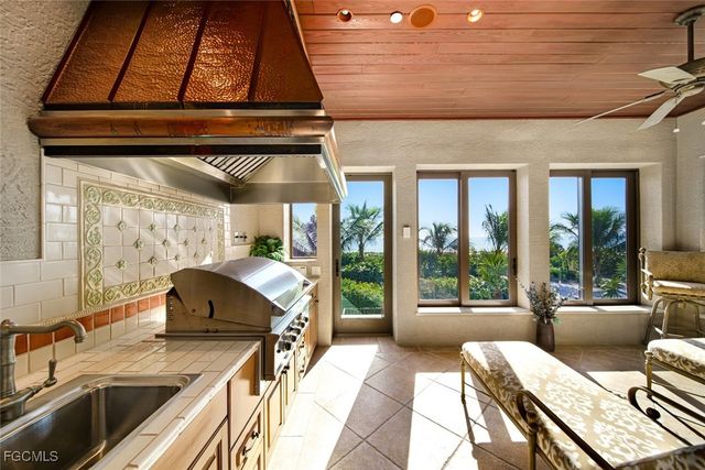 3767 W Gulf DR, Sanibel, FL 33957