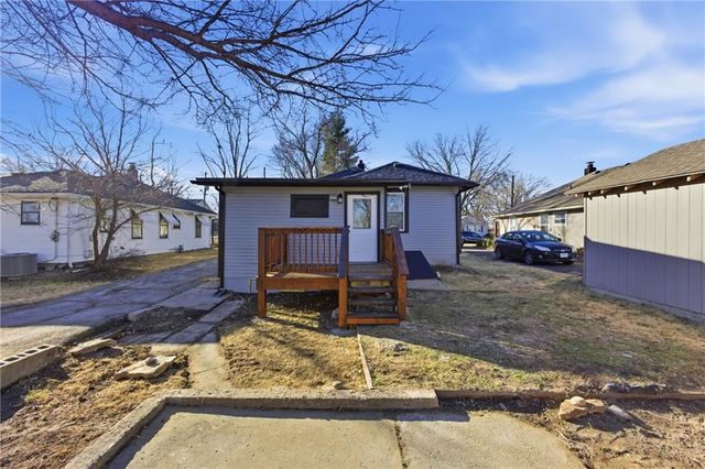 5602 Osage Avenue, Kansas City, KS 66106