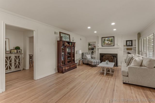 2871 S Gary Avenue, Tulsa, OK 74114