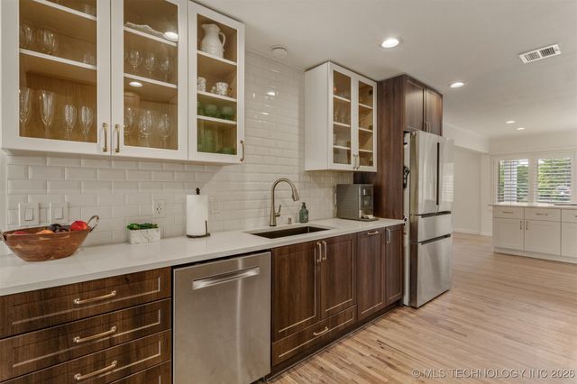 2871 S Gary Avenue, Tulsa, OK 74114