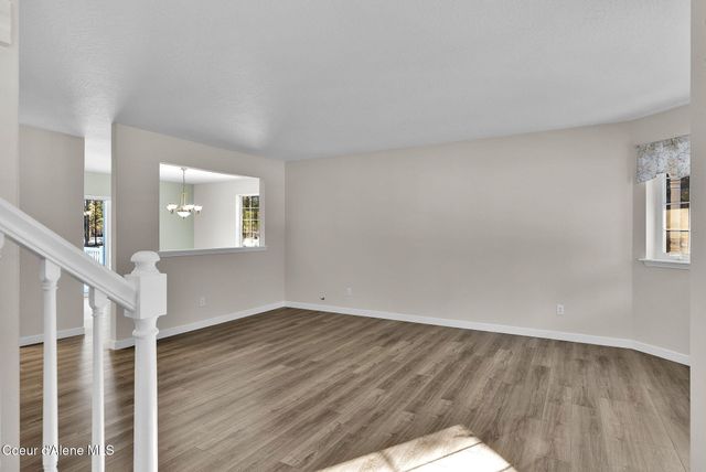 19850 N Gunning Rd, Rathdrum, ID 83858