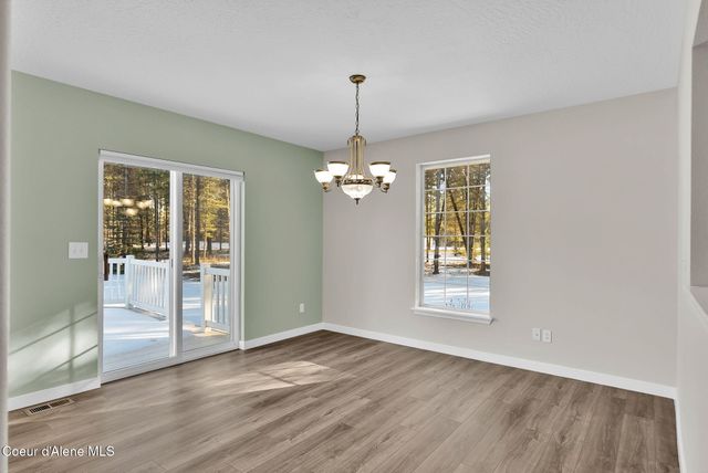 19850 N Gunning Rd, Rathdrum, ID 83858