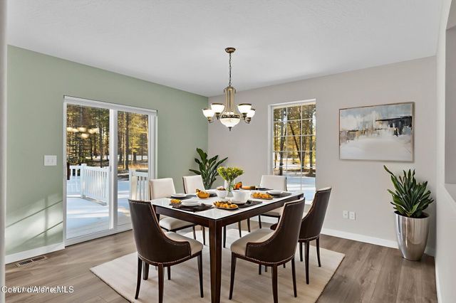 19850 N Gunning Rd, Rathdrum, ID 83858