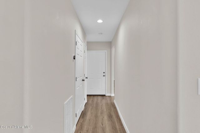 19850 N Gunning Rd, Rathdrum, ID 83858