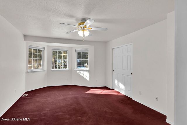 19850 N Gunning Rd, Rathdrum, ID 83858