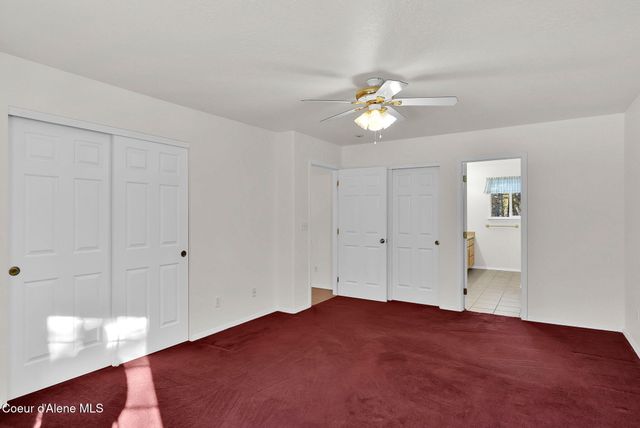 19850 N Gunning Rd, Rathdrum, ID 83858