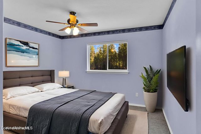 19850 N Gunning Rd, Rathdrum, ID 83858