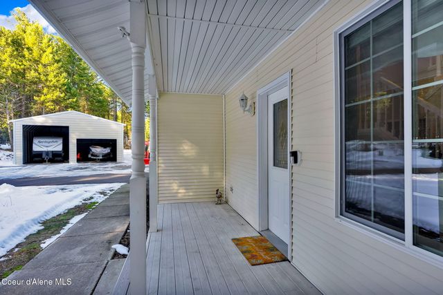 19850 N Gunning Rd, Rathdrum, ID 83858