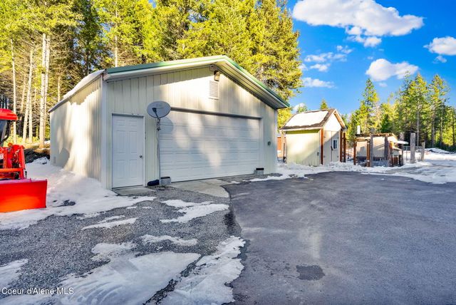 19850 N Gunning Rd, Rathdrum, ID 83858