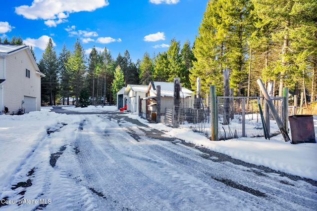 19850 N Gunning Rd, Rathdrum, ID 83858