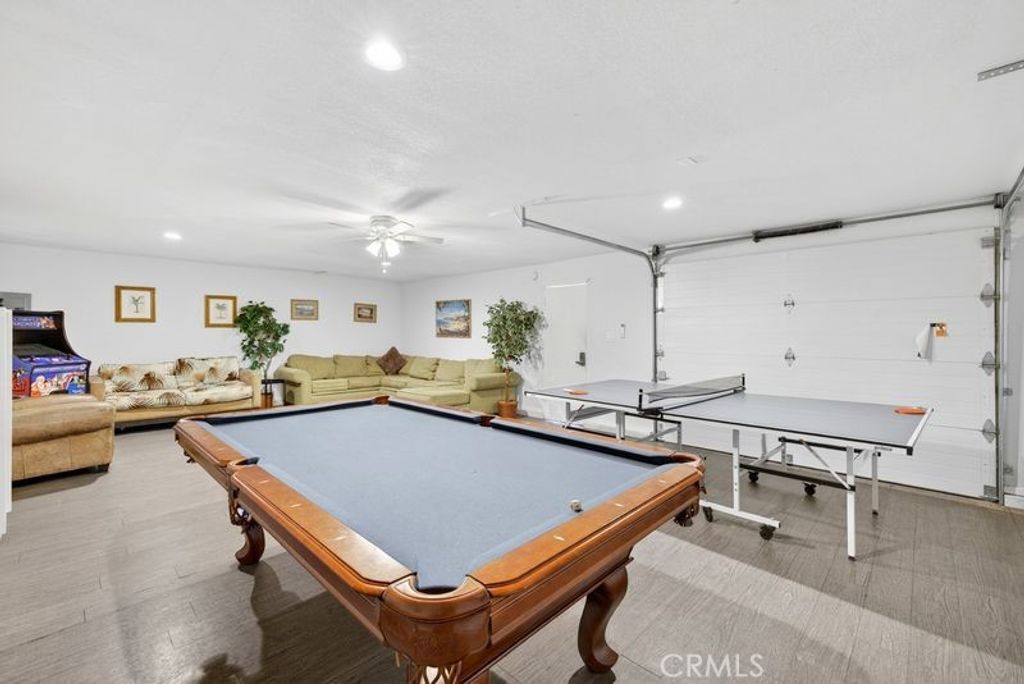 Image 12 of property listing at 4156 Acacia, Riverside, CA 92503