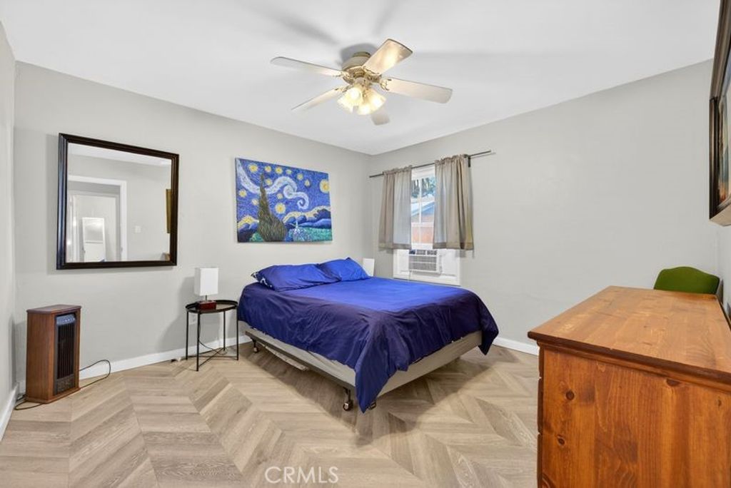 Image 16 of property listing at 4156 Acacia, Riverside, CA 92503