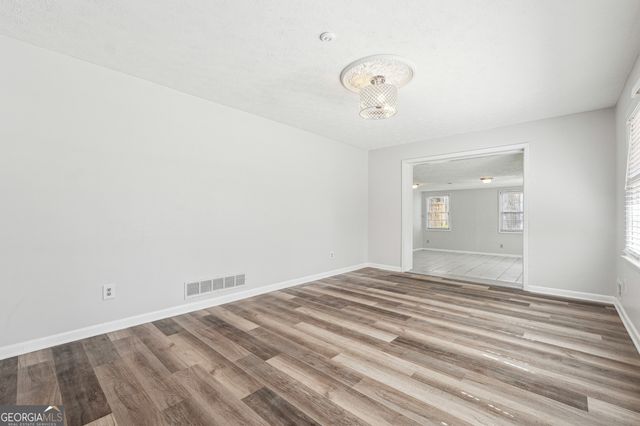 131 Heron Drive, Riverdale, GA 30274