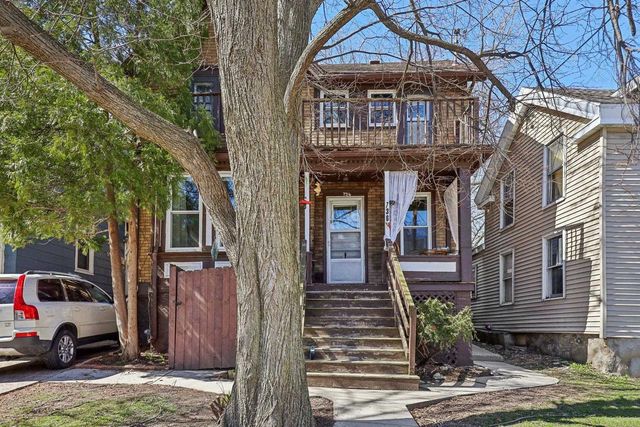 736 Johnson Street, Madison, WI 53703