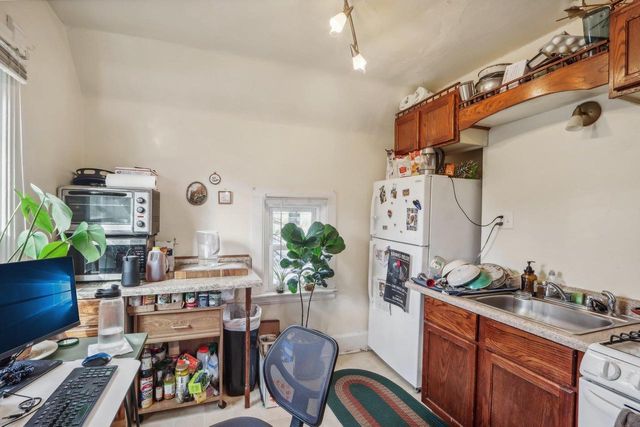 736 Johnson Street, Madison, WI 53703