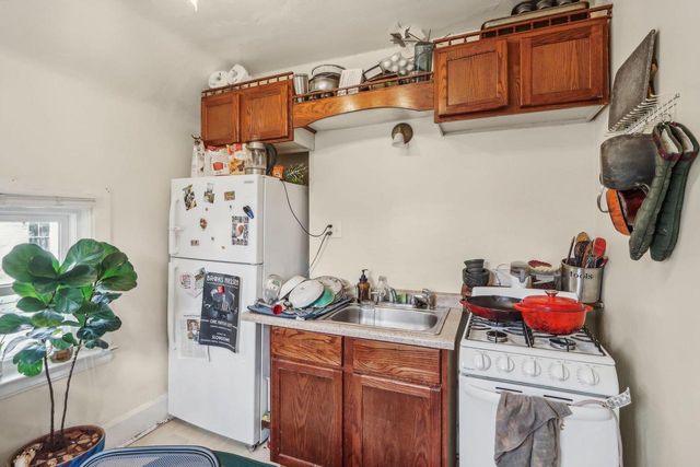 736 Johnson Street, Madison, WI 53703