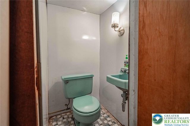 927 North 20th Street, Allentown City, PA 18104