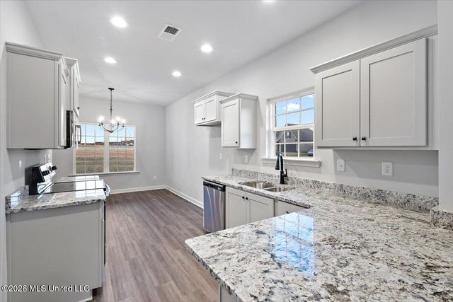 13854 Molly Madeline Lane, Olive Branch, MS 38654