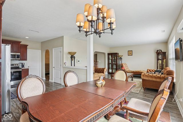 818 Declaration Drive, Pittsboro, IN 46167