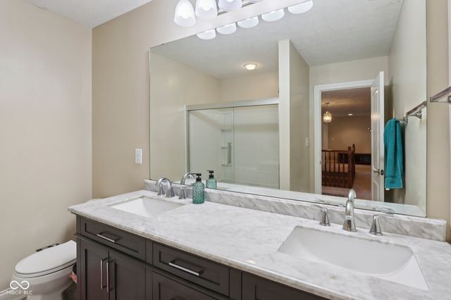 818 Declaration Drive, Pittsboro, IN 46167