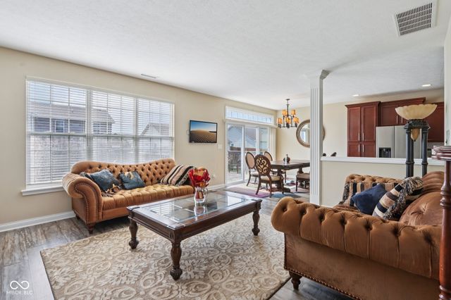 818 Declaration Drive, Pittsboro, IN 46167