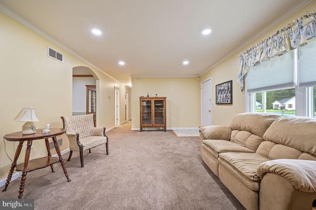 78 E HUNTINGTON CIR, Dover, DE 19901