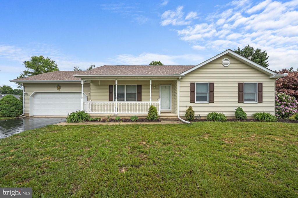78 E HUNTINGTON CIR, Dover, DE 19901