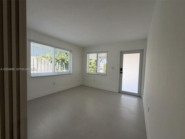 501 NW 25th Ct 501A, Miami, FL 33125