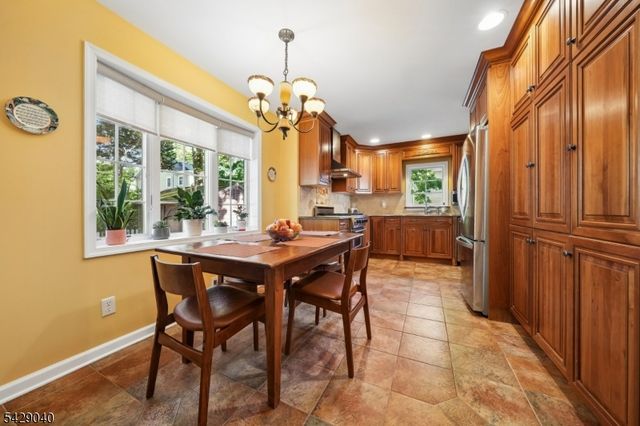230 Belvidere Ave, Fanwood Boro, NJ 07023