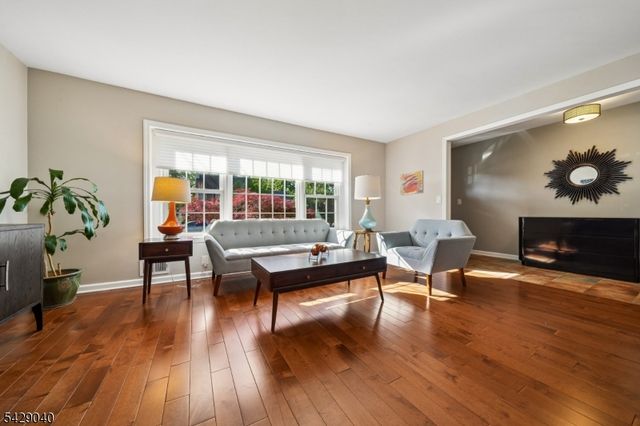 230 Belvidere Ave, Fanwood Boro, NJ 07023