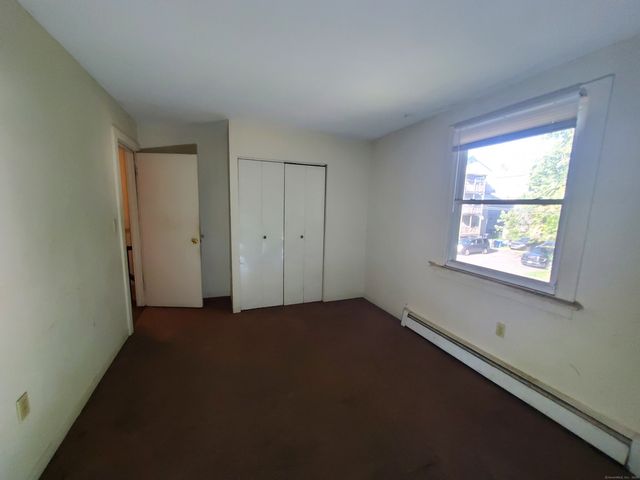 67 Enfield Street 67, Hartford, CT 06112