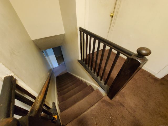67 Enfield Street 67, Hartford, CT 06112