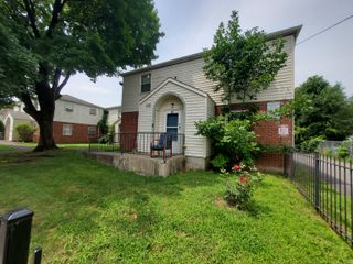 67 Enfield Street 67, Hartford, CT 06112
