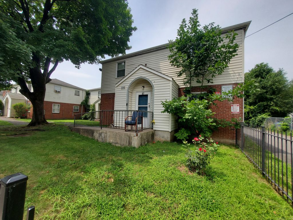 67 Enfield Street 67, Hartford, CT 06112