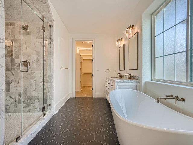 2625 McCullough ST, Austin, TX 78703
