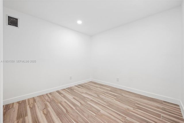 1001 NE 82nd St, Miami, FL 33138