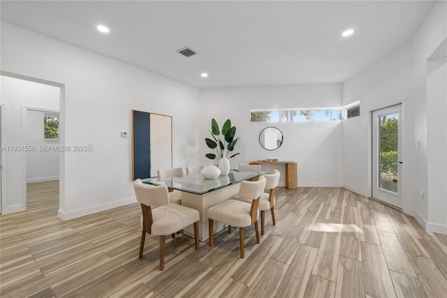 1001 NE 82nd St, Miami, FL 33138