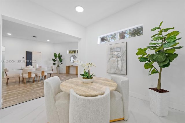 1001 NE 82nd St, Miami, FL 33138