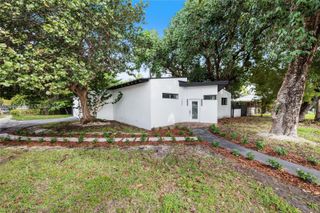 1001 NE 82nd St, Miami, FL 33138