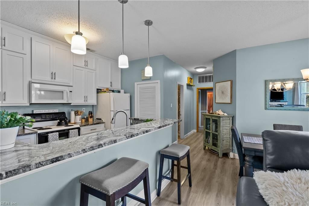 2312 Beach Haven Dr Apt 104, Virginia Beach, VA 23451