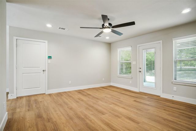 5020 Colorado Boulevard, North Richland Hills, TX 76180