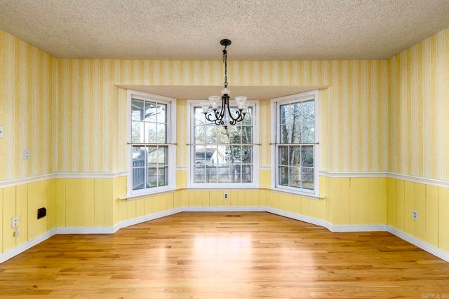 88 Pebble Beach Drive, Little Rock, AR 72212