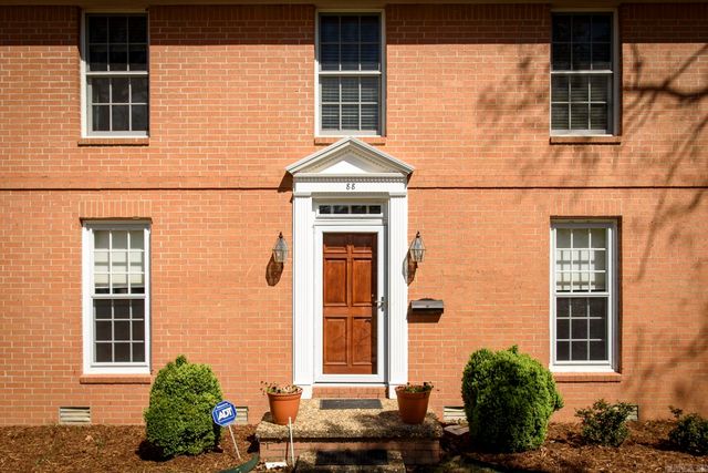 88 Pebble Beach Drive, Little Rock, AR 72212