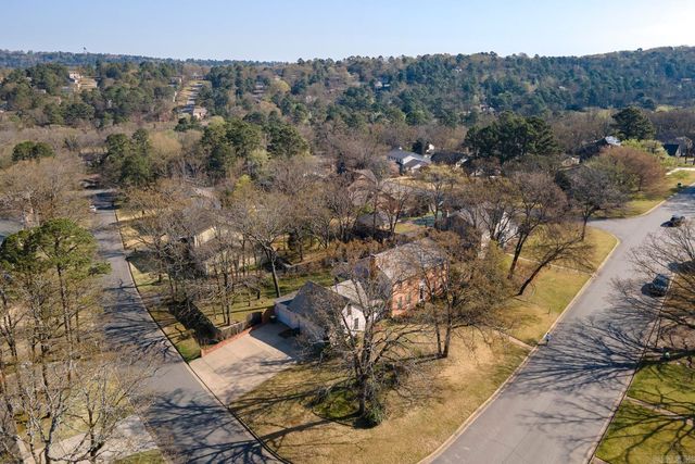 88 Pebble Beach Drive, Little Rock, AR 72212