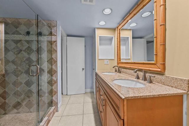 1751 S Ocean Boulevard 104, Lauderdale By The Sea, FL 33062